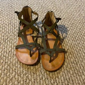 Woman’s sandals